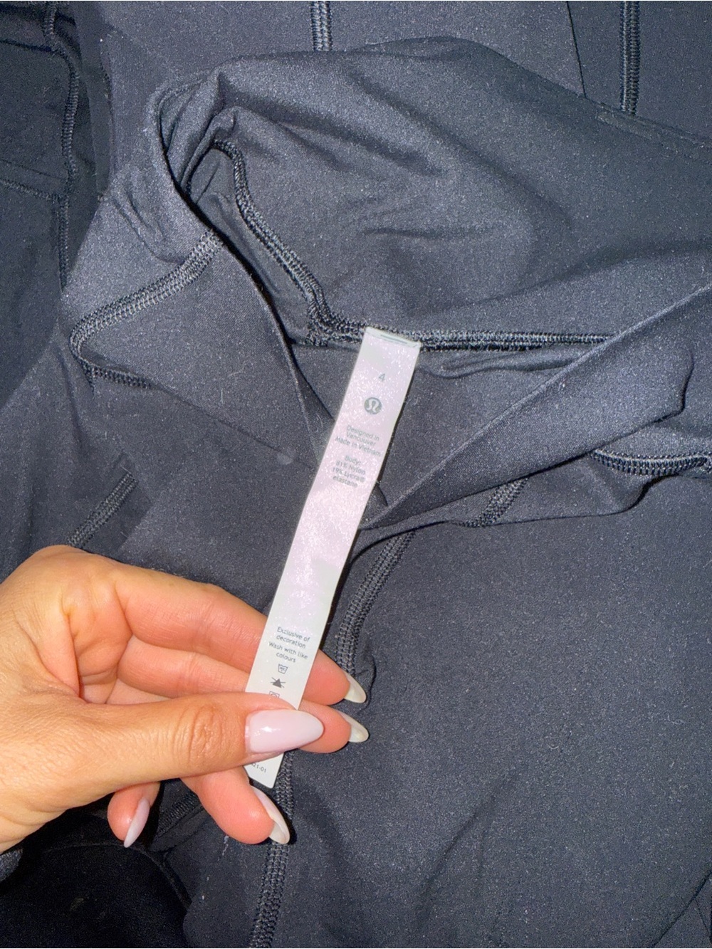 lululemon athletica Black Performance yogas and joggers lot - Picture 9 of 11